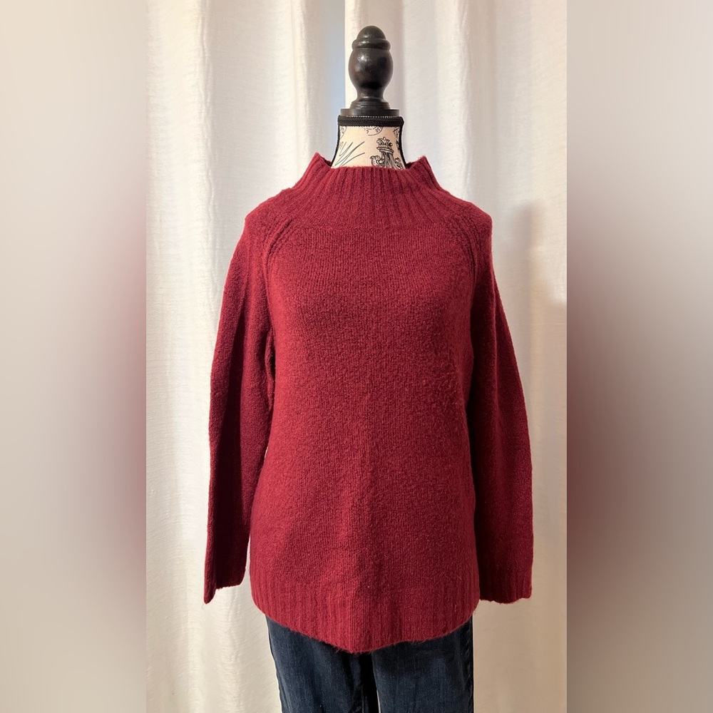 Women's Burgundy Sweater
